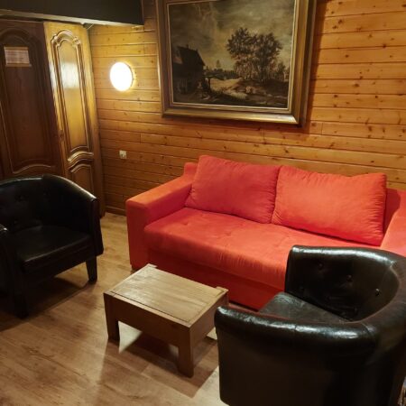 !L'Ecureuil zithoek boven !L'Ecureuil zithoek boven