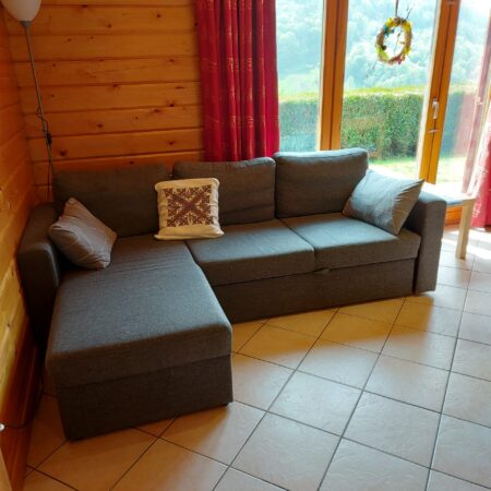 9 Chamois bank 9 Chamois bank