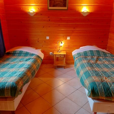 7 Chamois slaapkamer 2 bedden 2024-2 7 Chamois slaapkamer 2 bedden 2024-2